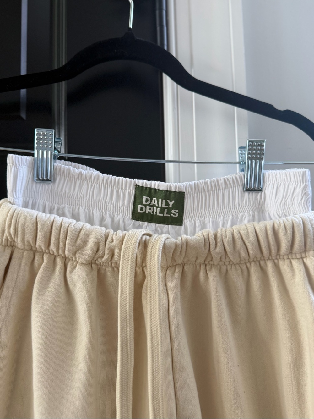 DAILY DRILLS sweatpants - Picture 2 of 3
